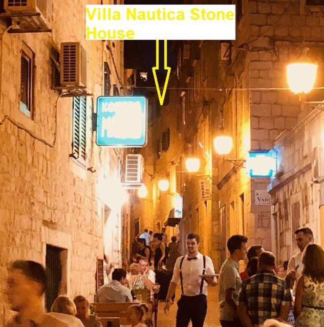 Nautica Stone House Apartmán